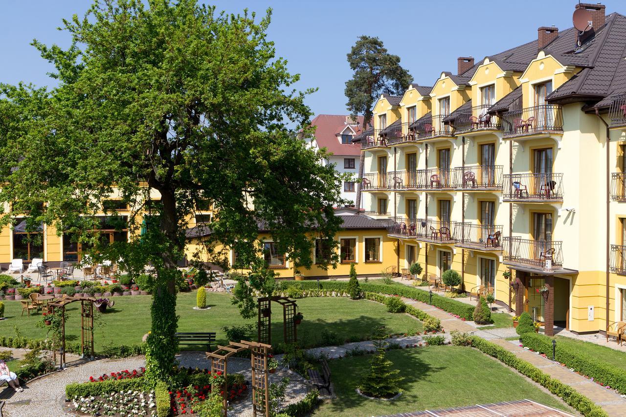 Jantar-Spa Kompleks Wypoczynkowo-Rehabilitacyjny Niechorze Esterno foto
