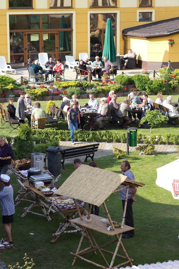 Jantar-Spa Kompleks Wypoczynkowo-Rehabilitacyjny Niechorze Esterno foto